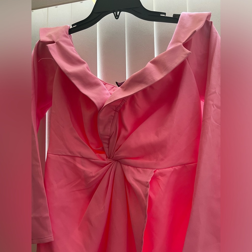 Women's Pretty Little Things Powder Pink Deep V Neck Collar Mini Dress Size 6 - Picture 7 of 9